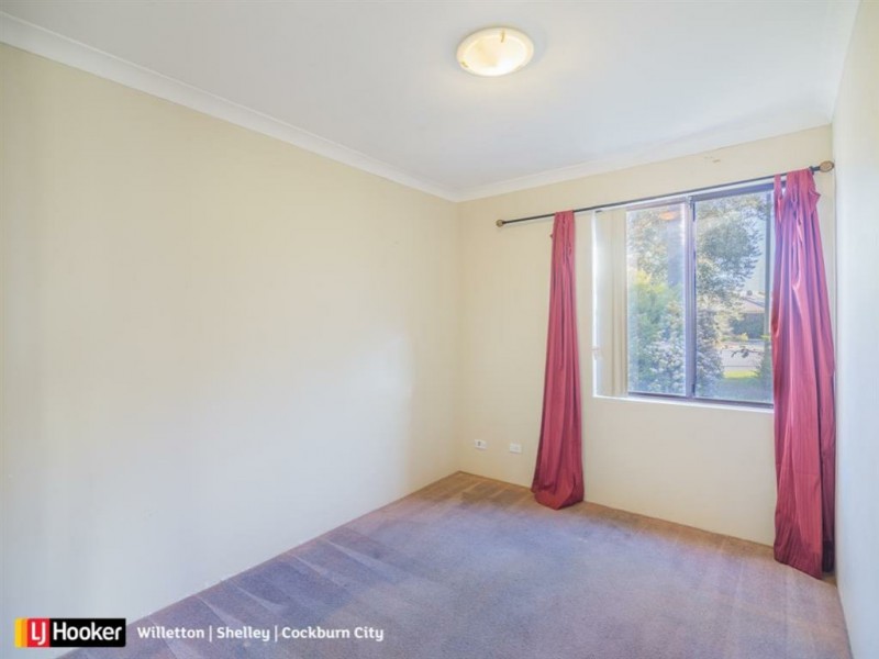 12 Eildon Court, South Lake WA 6164