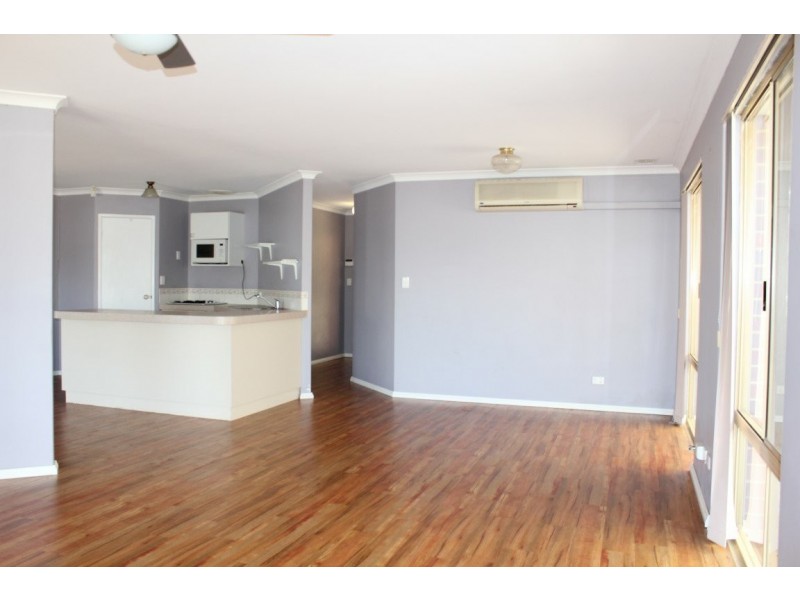 35 Thornbill Loop, Beeliar WA 6164