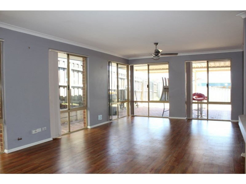 35 Thornbill Loop, Beeliar WA 6164