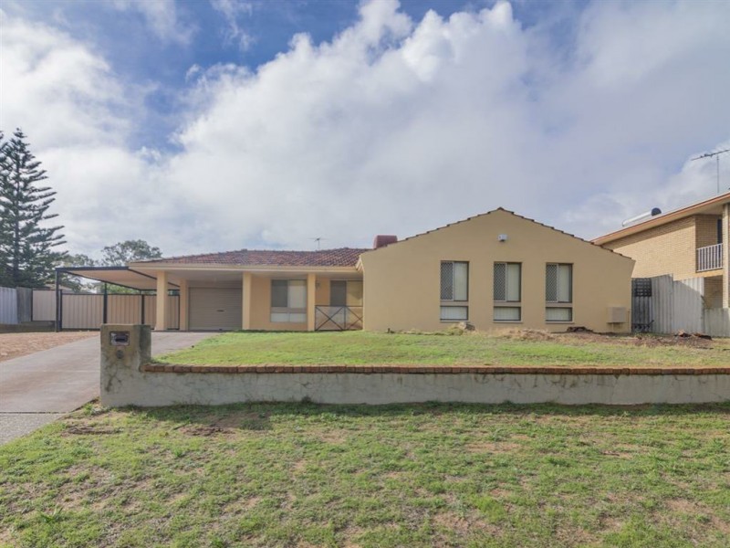 6 Steinbeck Place, Spearwood WA 6163