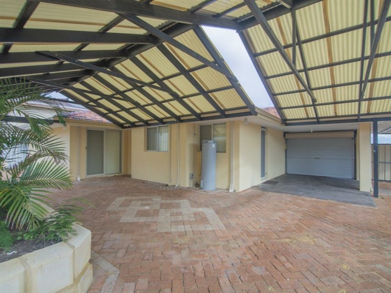 6 Steinbeck Place, Spearwood WA 6163