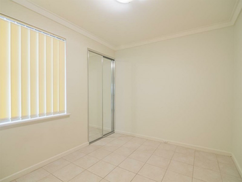 6 Steinbeck Place, Spearwood WA 6163