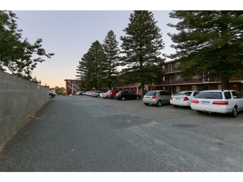 44/75 Phoenix Road, Spearwood WA 6163