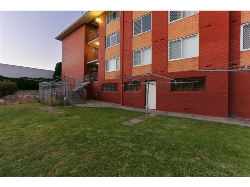 44/75 Phoenix Road, Spearwood WA 6163