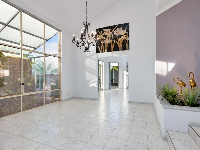 7 Ross Road, Kardinya WA 6163