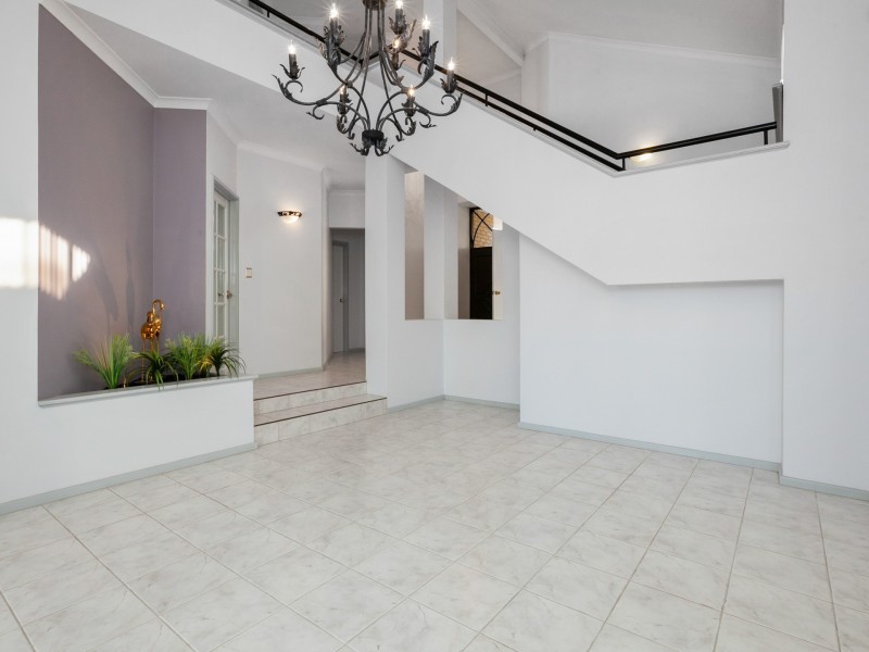 7 Ross Road, Kardinya WA 6163