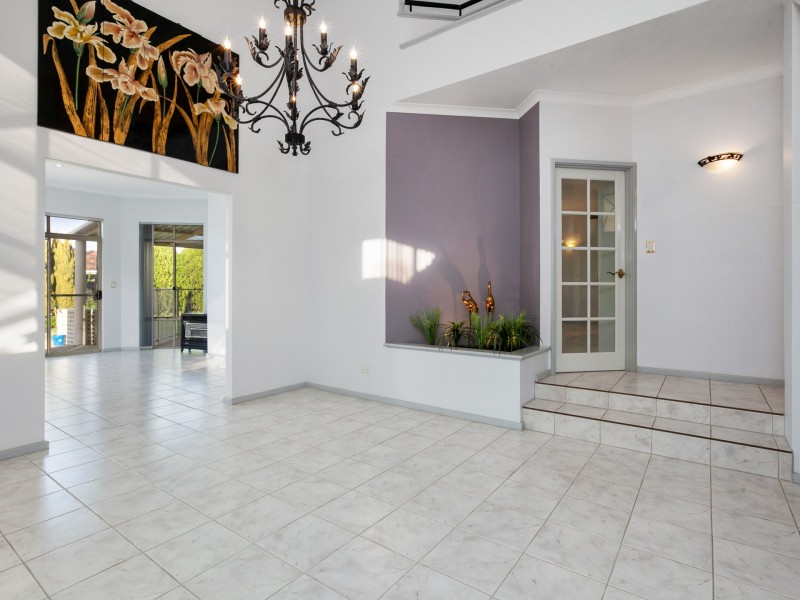 7 Ross Road, Kardinya WA 6163