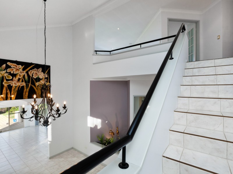 7 Ross Road, Kardinya WA 6163