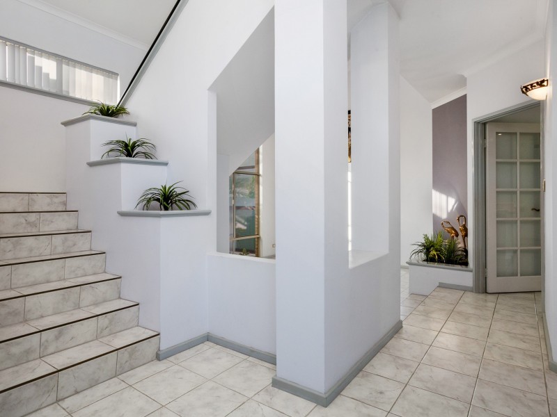 7 Ross Road, Kardinya WA 6163