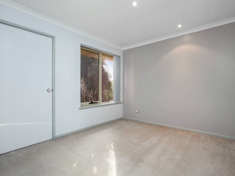 7 Ross Road, Kardinya WA 6163