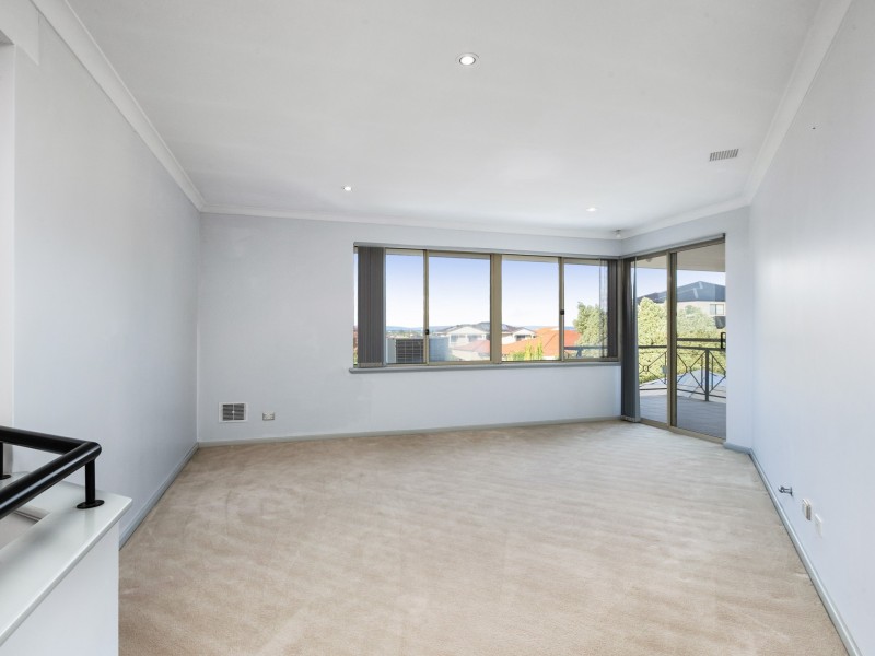 7 Ross Road, Kardinya WA 6163