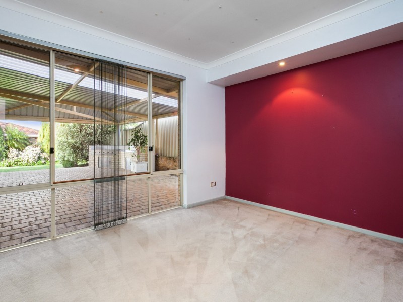 7 Ross Road, Kardinya WA 6163