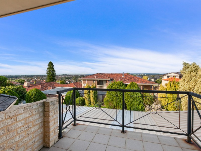 7 Ross Road, Kardinya WA 6163