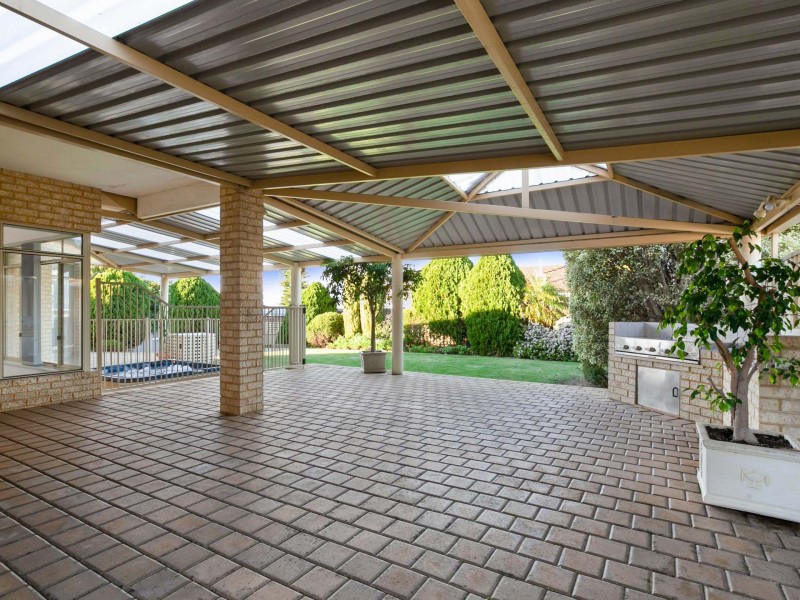 7 Ross Road, Kardinya WA 6163