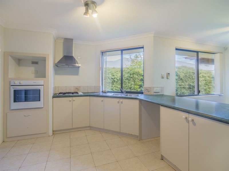 82 Dean Road, Jandakot WA 6164