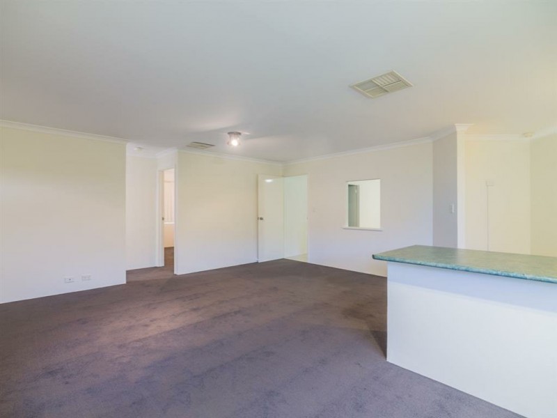 82 Dean Road, Jandakot WA 6164