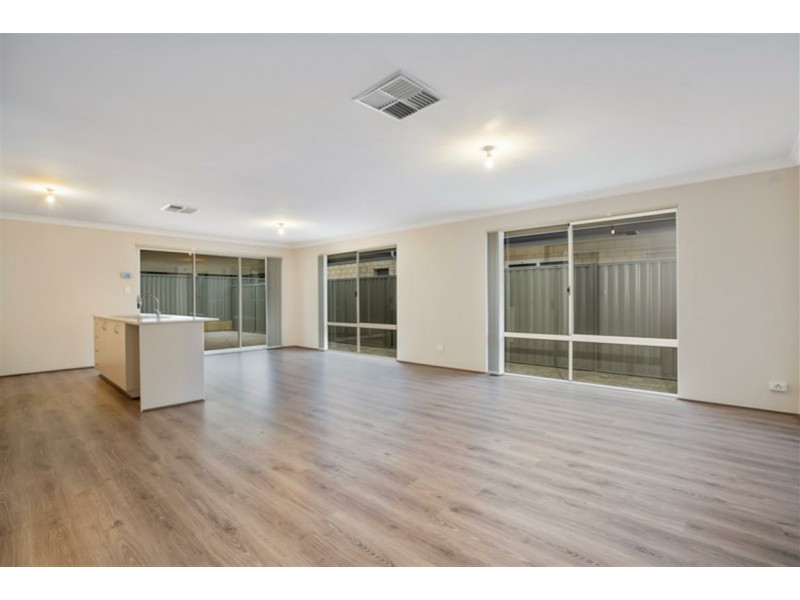 45 Rossiter Avenue, Piara Waters WA 6112