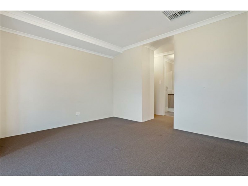 45 Rossiter Avenue, Piara Waters WA 6112