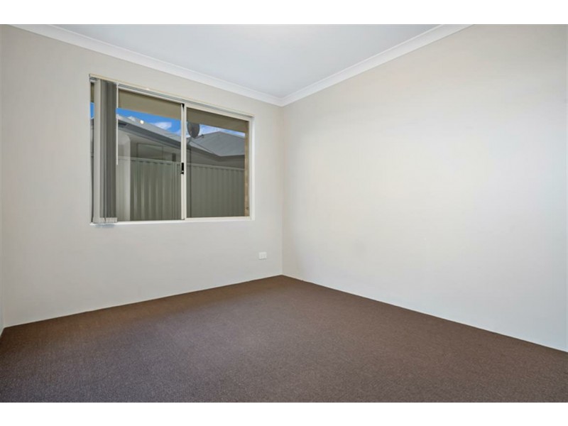 45 Rossiter Avenue, Piara Waters WA 6112