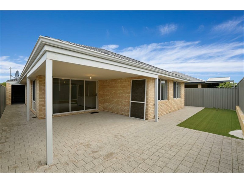 45 Rossiter Avenue, Piara Waters WA 6112