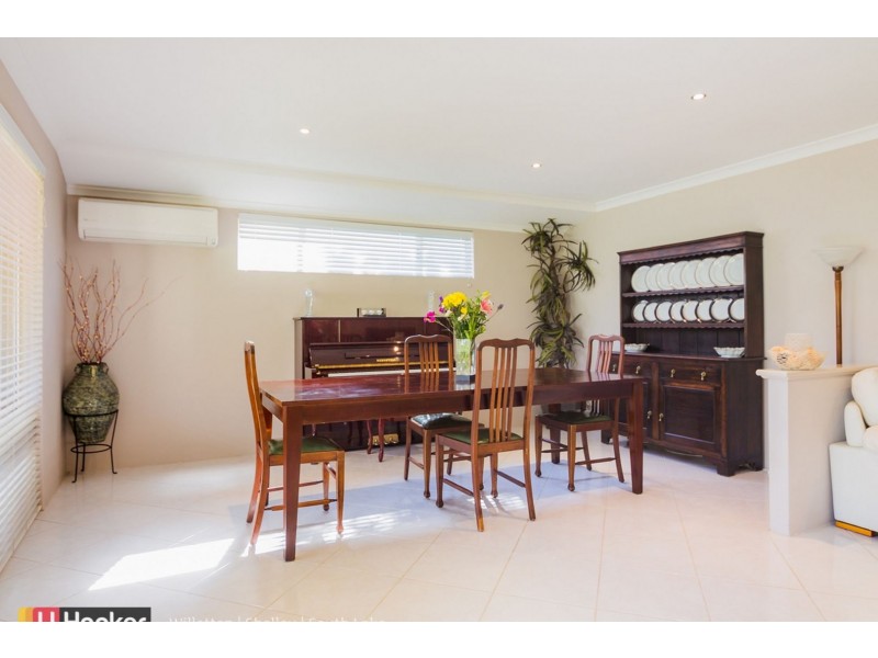 42 Twilight Mews, Aubin Grove WA 6164