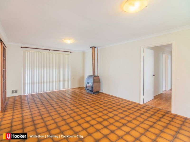 10 Gum Court, Yangebup WA 6164