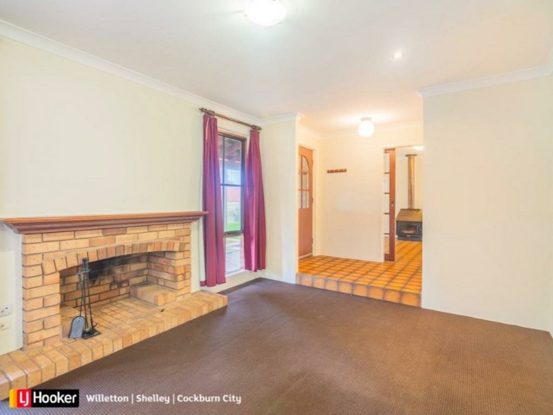 10 Gum Court, Yangebup WA 6164