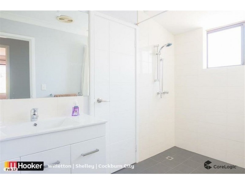 17 Mollerin Place, South Lake WA 6164