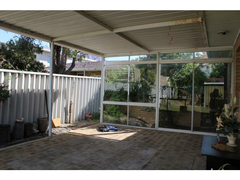 9 Macrae Road, Applecross WA 6153