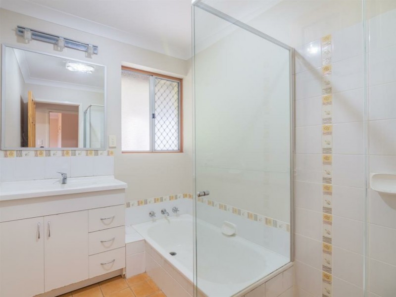 10 Homestead Avenue, Bibra Lake WA 6163