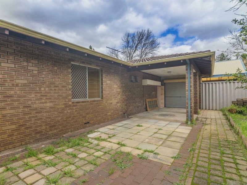 10 Homestead Avenue, Bibra Lake WA 6163