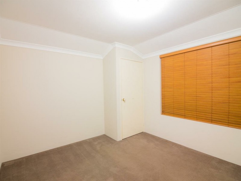 8 Kabbarli Court, South Lake WA 6164