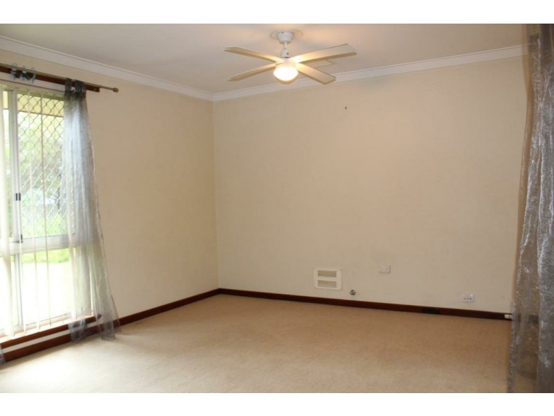 8 Ricketts Court, Rockingham WA 6168