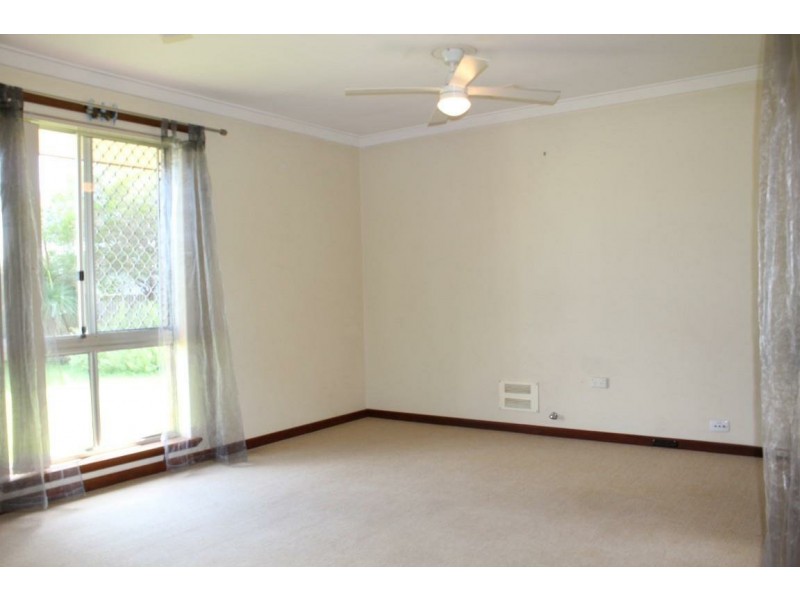 8 Ricketts Court, Rockingham WA 6168