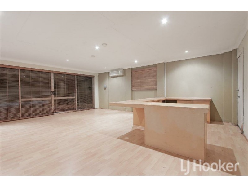 15 Pesaro Green, Secret Harbour WA 6173