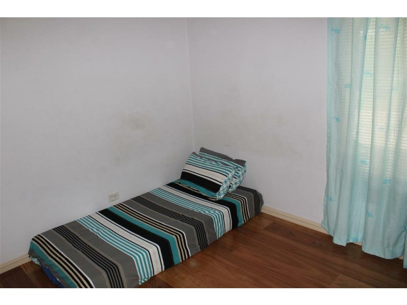 4 Briggs Street, South Lake WA 6164