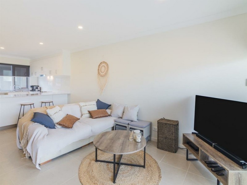 7/70 West Churchill Avenue, Munster WA 6166