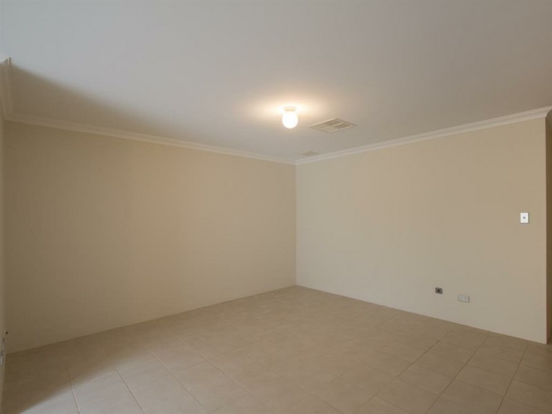 2 Wisely Court, Aubin Grove WA 6164
