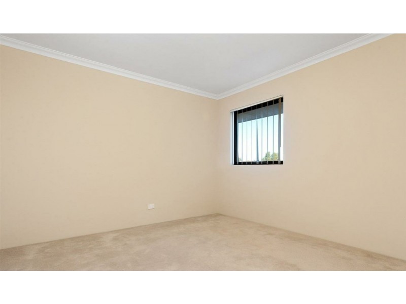 7 Platypus Parkway, Beeliar WA 6164