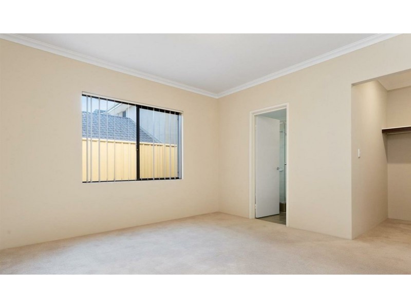 7 Platypus Parkway, Beeliar WA 6164
