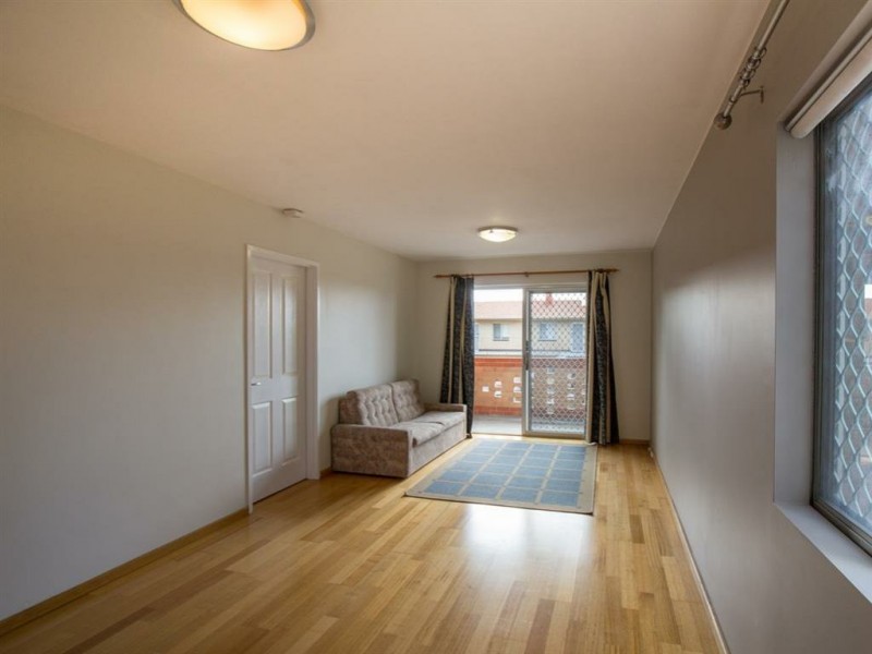 20/41 Davilak Avenue, Hamilton Hill WA 6163