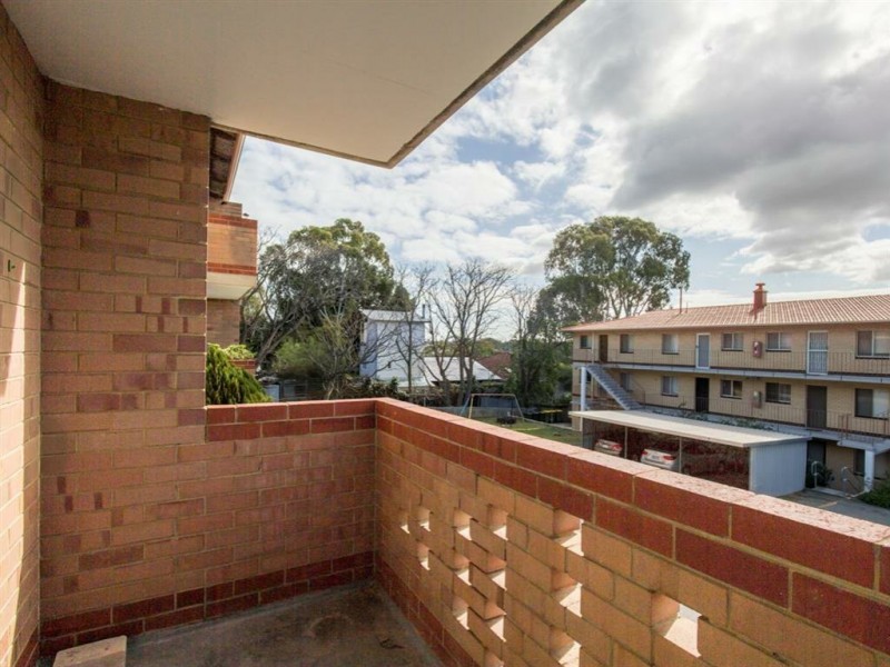 20/41 Davilak Avenue, Hamilton Hill WA 6163