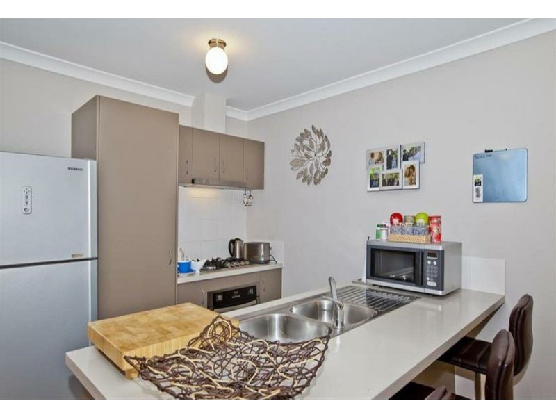 3/25 Peppermint Gardens, Aubin Grove WA 6164
