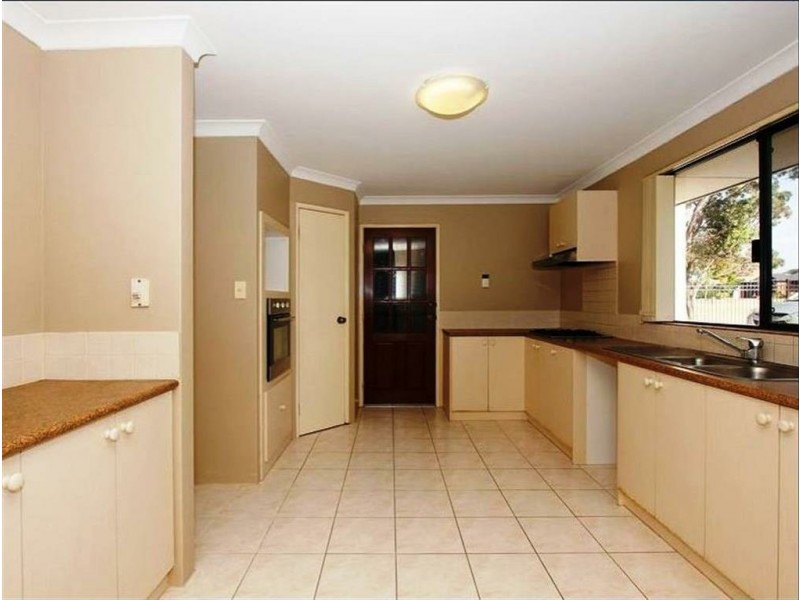 19 Koojarra Rise, South Lake WA 6164