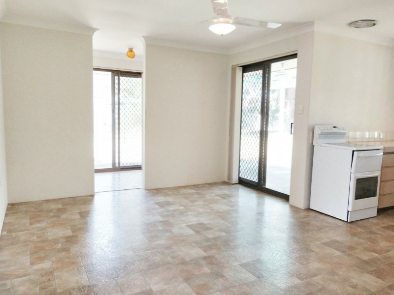 14 Eppalock Grove, South Lake WA 6164