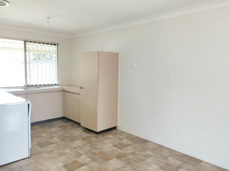 14 Eppalock Grove, South Lake WA 6164