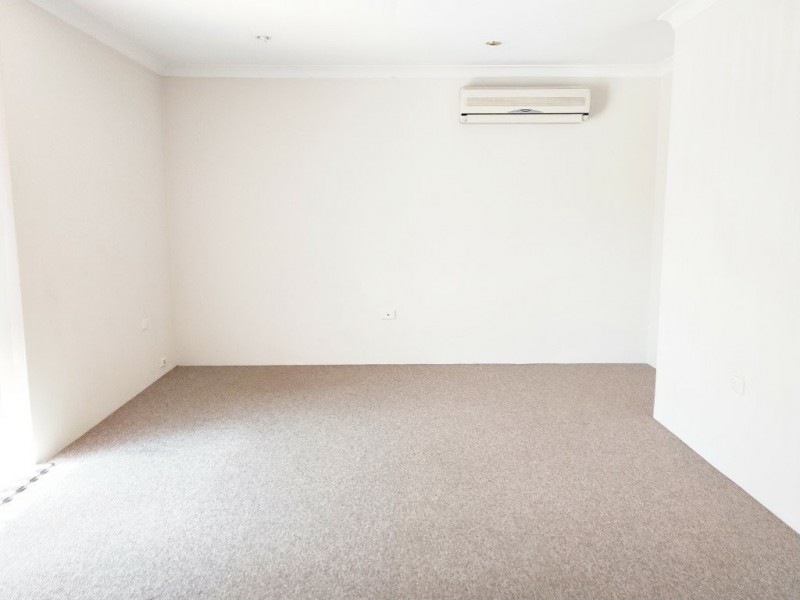14 Eppalock Grove, South Lake WA 6164