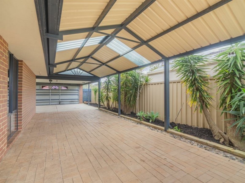 74 Cheltenham Loop, Bertram WA 6167