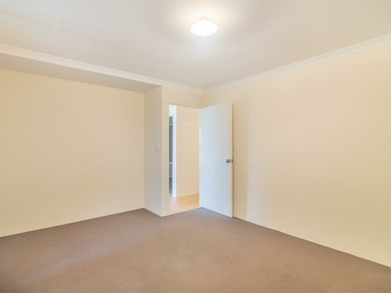 74 Cheltenham Loop, Bertram WA 6167