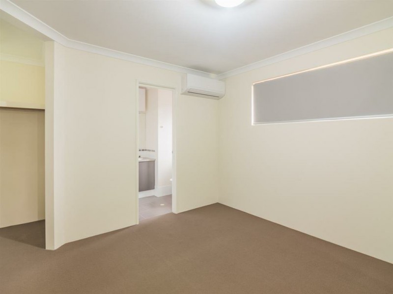 74 Cheltenham Loop, Bertram WA 6167